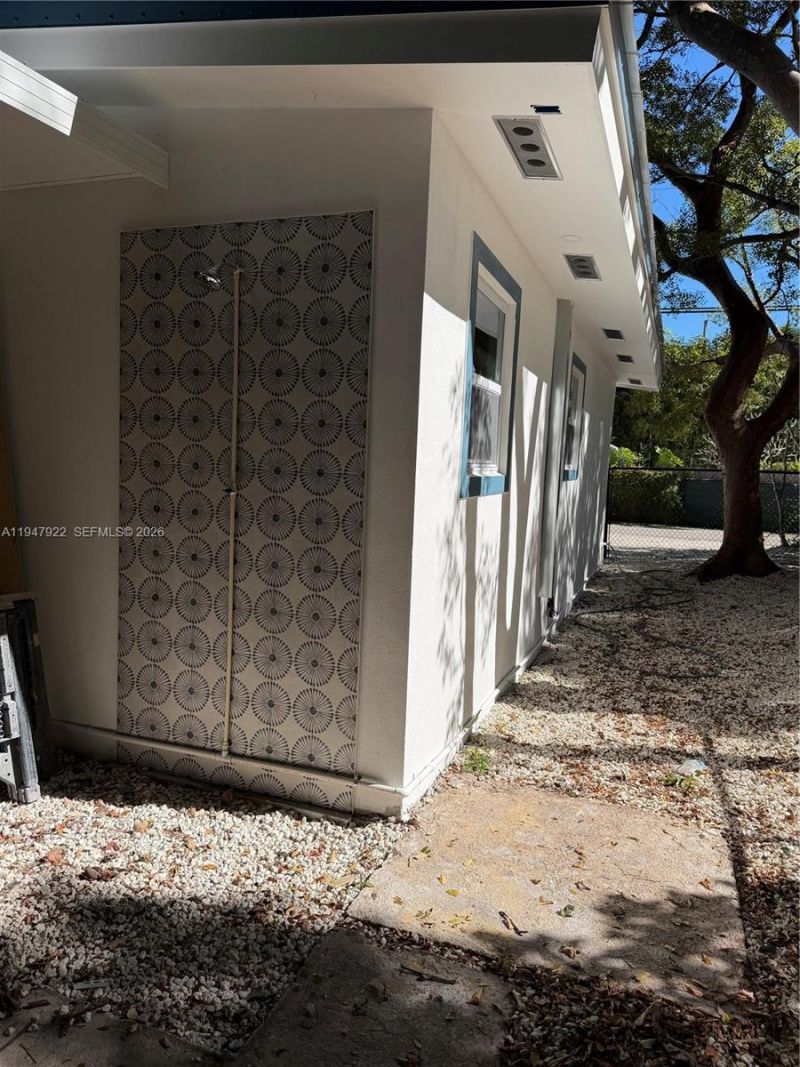 113 Poinciana Dr, Key Largo, FL 33037 Photo