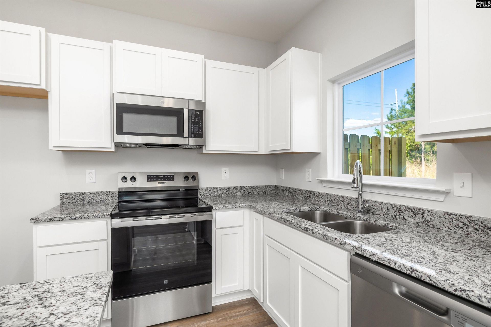 236 Brando Way Photo 10
