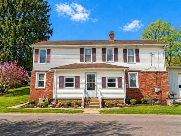 3348 E Main St, Hillsville, PA 16132