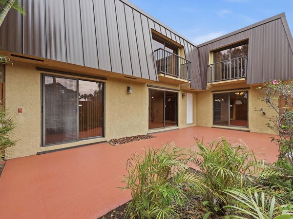 6520 SE Windsong Lane, Unit 728, Stuart, FL 34997