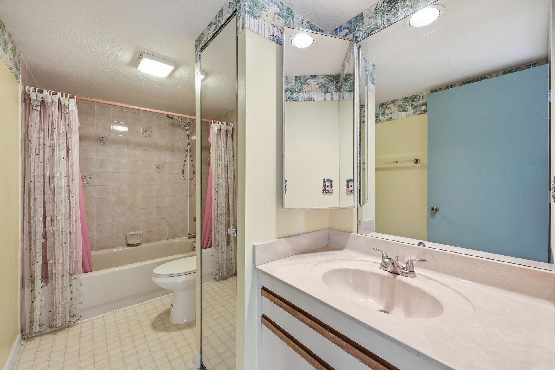 6520 SE Windsong Lane, Unit 728, Stuart, FL 34997 Photo