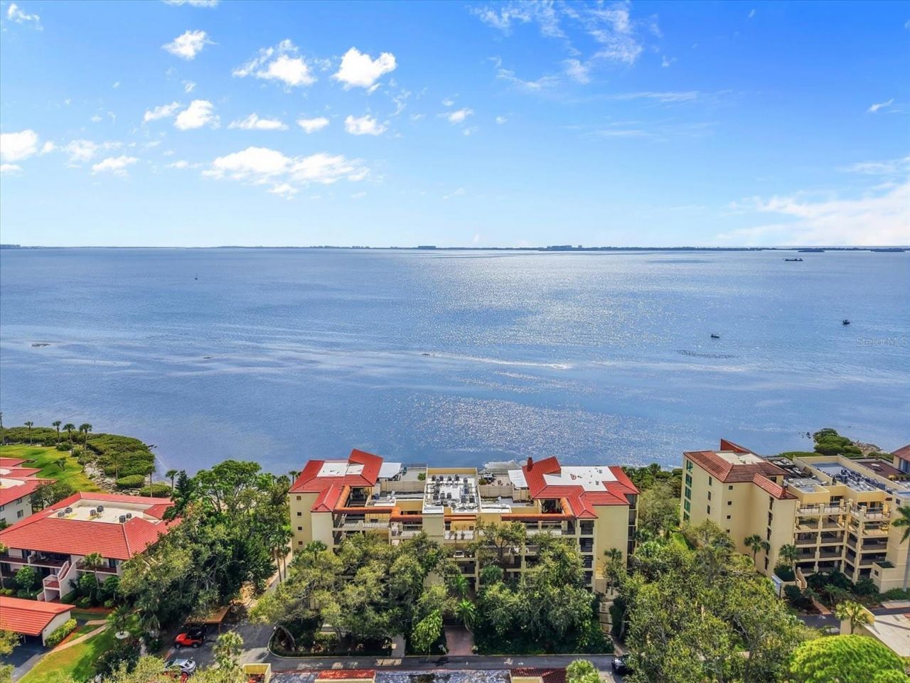 6470 Mourning Dove Drive, Unit 401, Bradenton, FL 34210 Photo