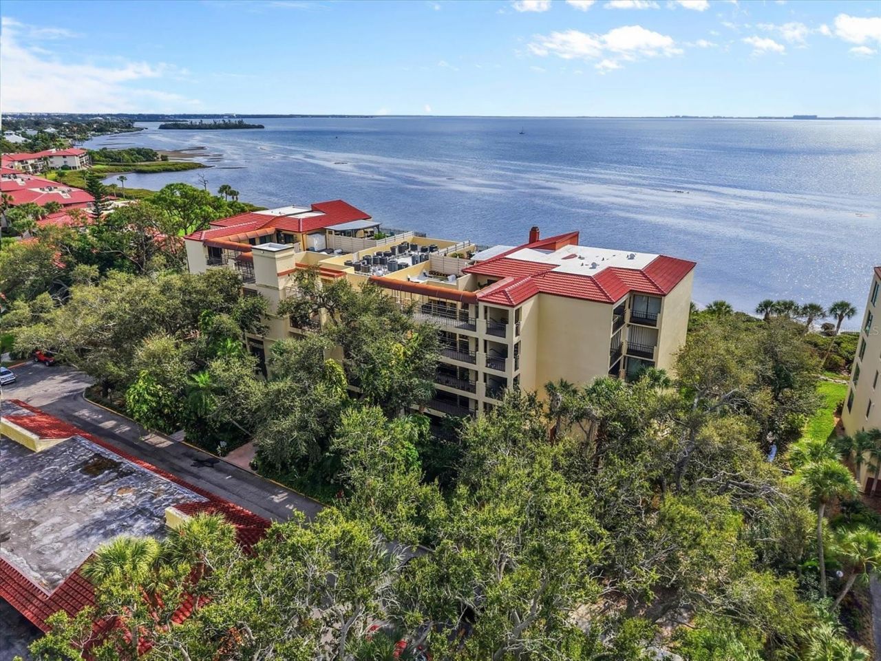 6470 Mourning Dove Drive, Unit 401, Bradenton, FL 34210 Photo