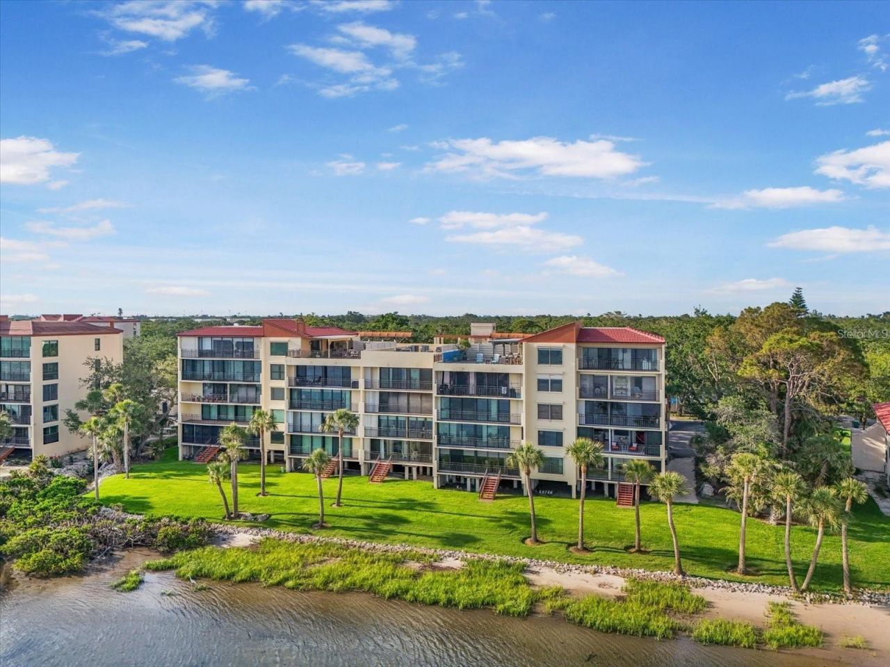 6470 Mourning Dove Drive, Unit 401, Bradenton, FL 34210 Photo