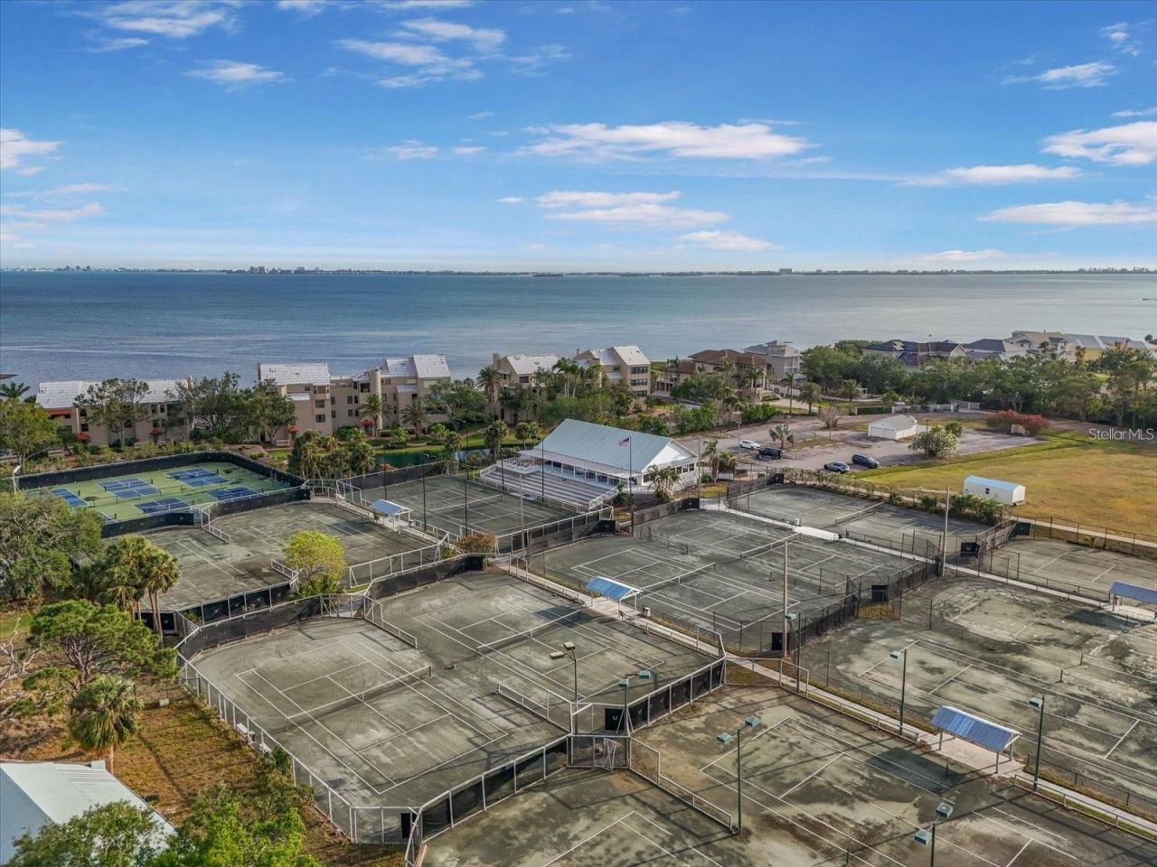 6470 Mourning Dove Drive, Unit 401, Bradenton, FL 34210 Photo