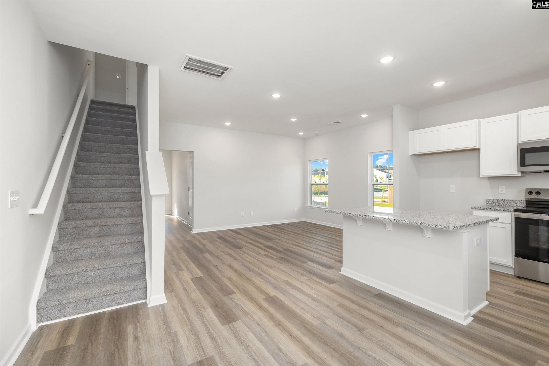 240 Brando Way Photo 13