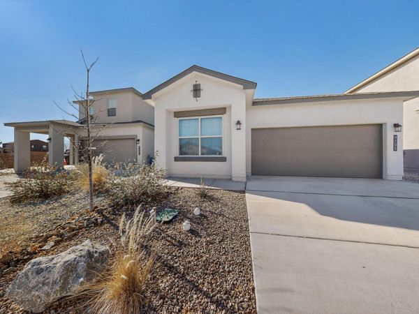 9205 Sidreaux Loop NW, Albuquerque, NM 87114