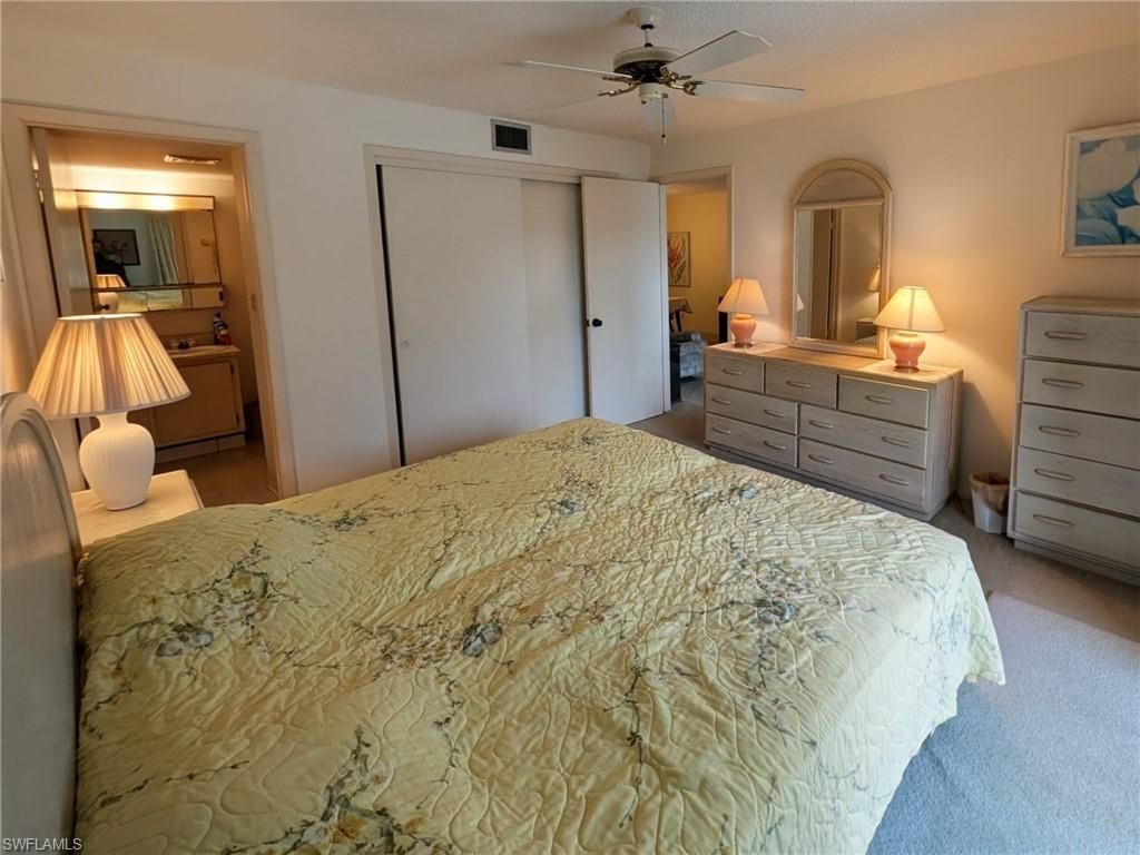 3150 Binnacle Dr, Unit 210, Naples, FL 34103 Photo