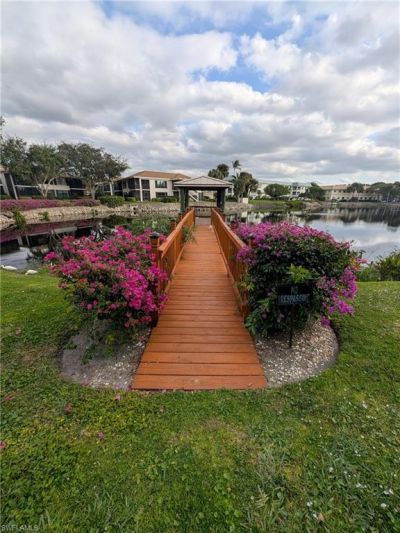 3150 Binnacle Dr, Unit 210, Naples, FL 34103 Photo