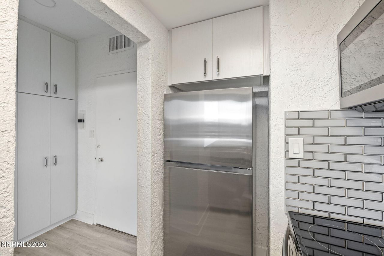 100 N Arlington Avenue, Unit 22G, Reno, NV 89501 Photo