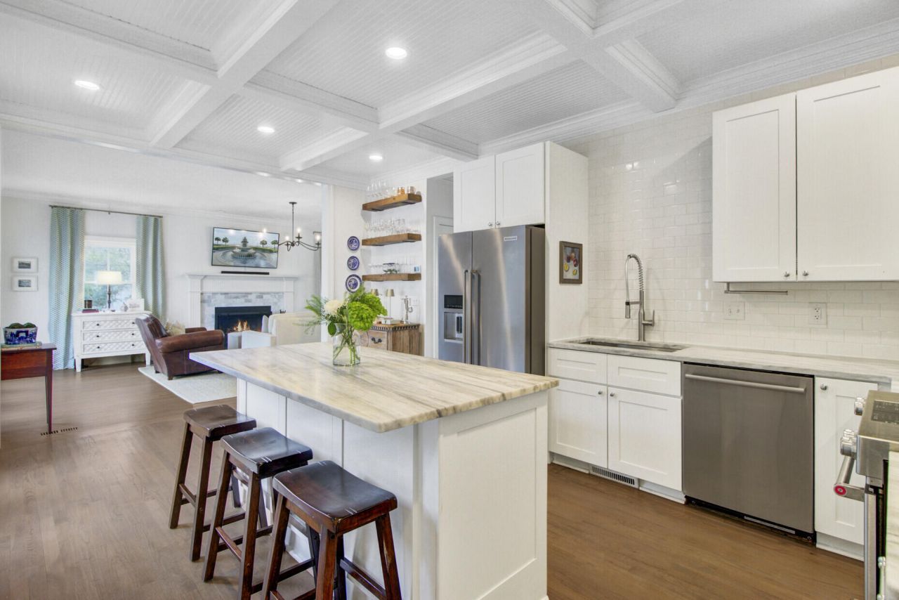 2197 Hartfords Bluff Circle Photo 11