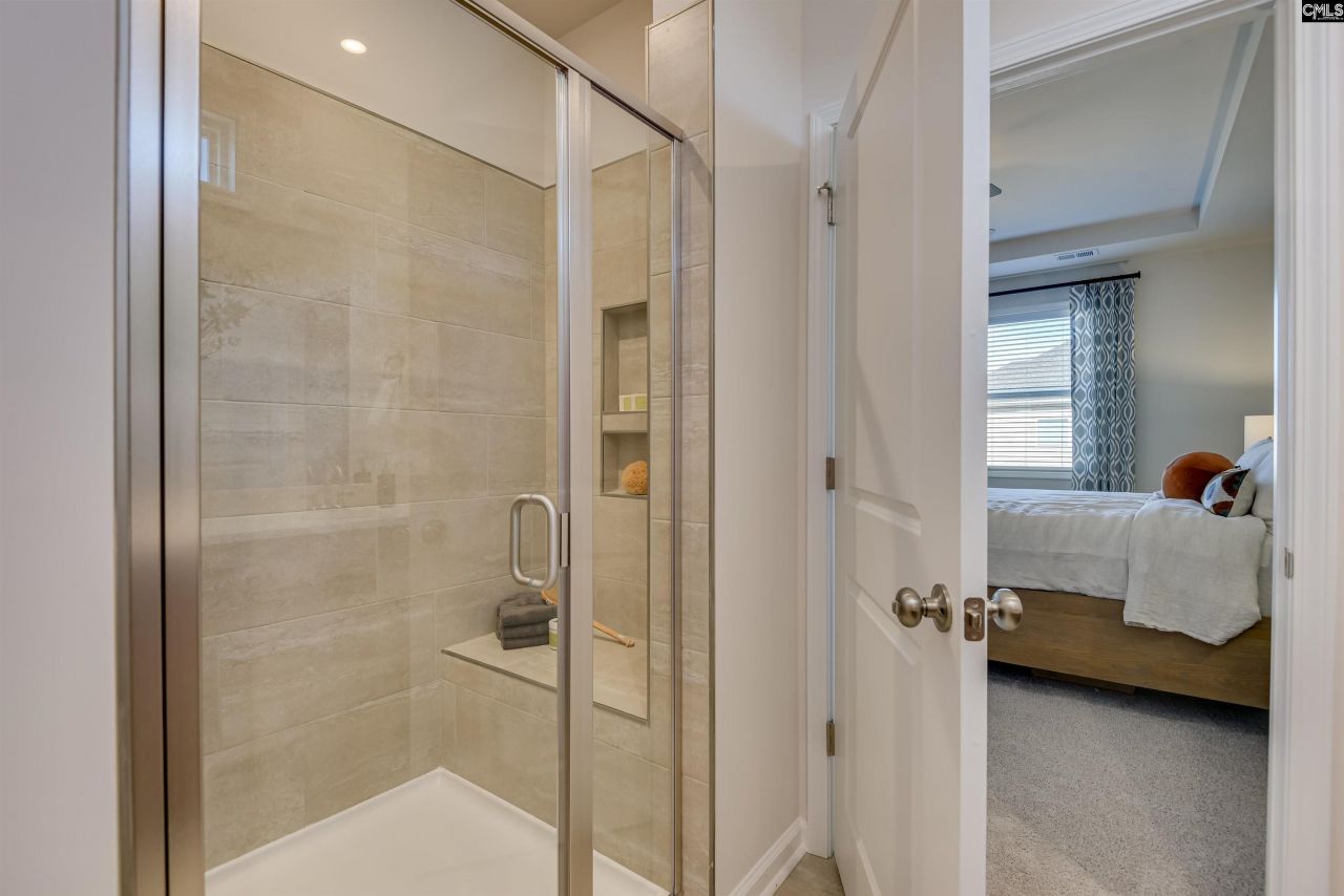 806 Oak Valley Drive Photo 32