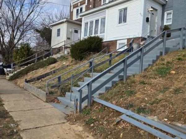 933 KEYSTONE ROAD, CHESTER, PA 19013