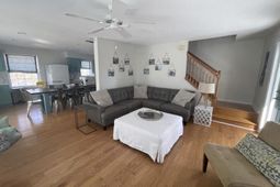 217 E Ashley Avenue photo 4