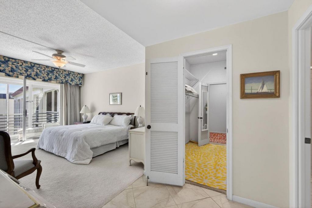 105 Paradise Harbour Boulevard, Unit 506, North Palm Beach, FL 33408 Photo