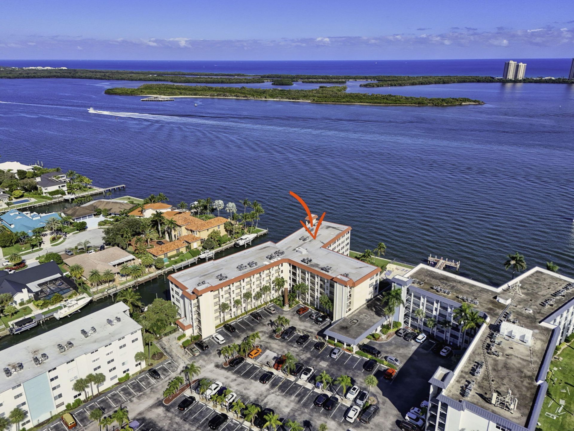 105 Paradise Harbour Boulevard, Unit 506, North Palm Beach, FL 33408 Photo