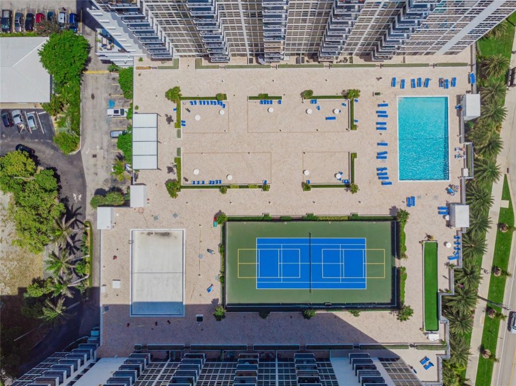 525 N Ocean Blvd, Unit 1422, Pompano Beach, FL 33062 Photo