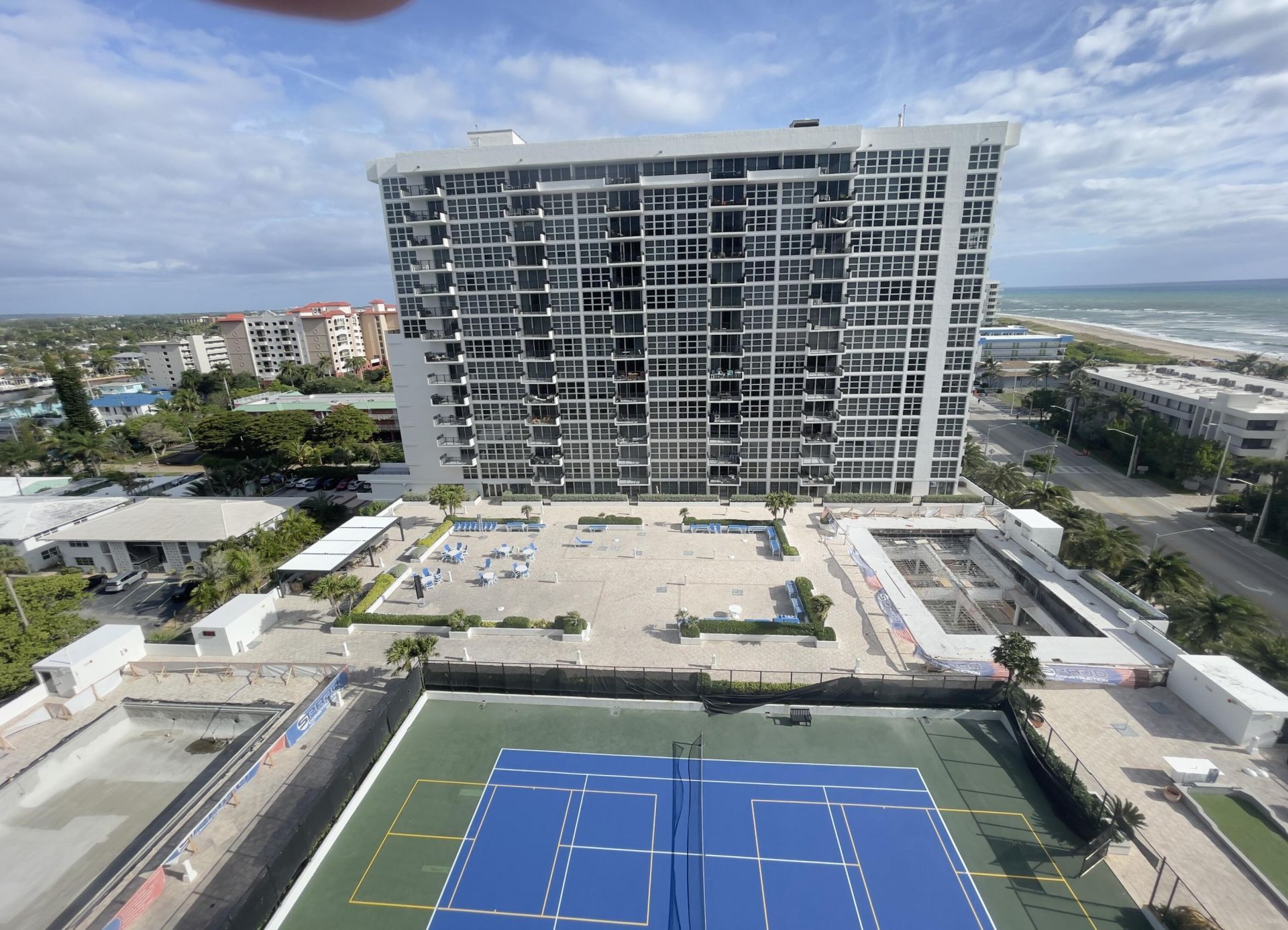 525 N Ocean Boulevard, Unit 1422, Pompano Beach, FL 33062 Photo