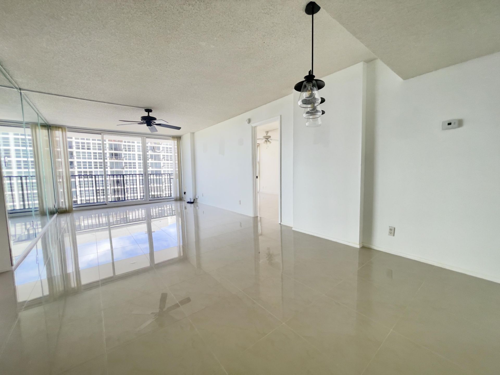 525 N Ocean Boulevard, Unit 1422, Pompano Beach, FL 33062 Photo