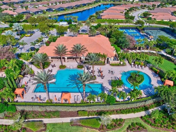 8266 Promoso CT, NAPLES, FL 34114