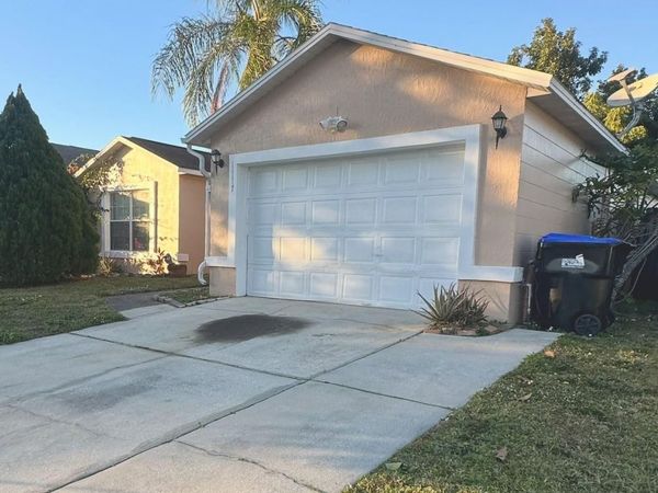 11117 HUXLEY AVENUE, ORLANDO, FL 32837