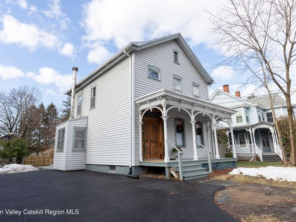 244 Broadway, Port Ewen, NY 12466