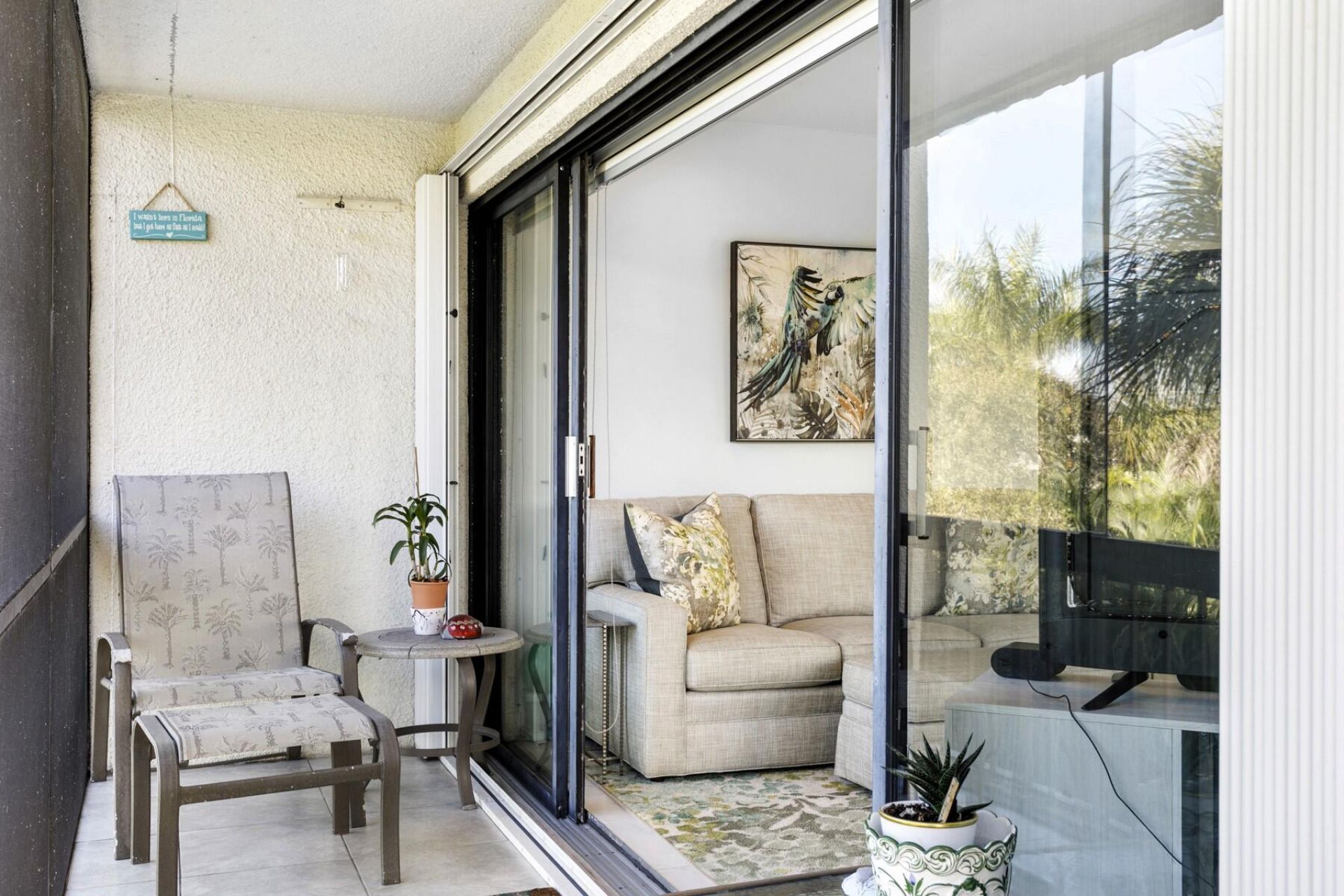 2550 Presidential Way, Unit 301, West Palm Beach, FL 33401 Photo