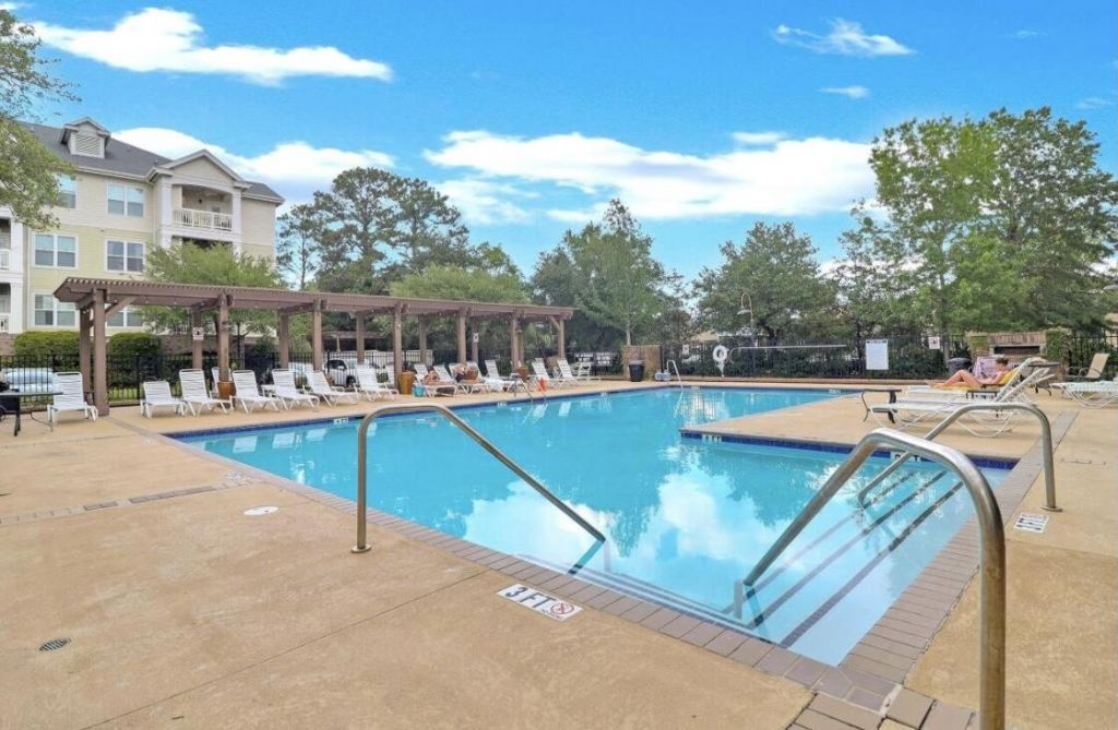 2244 Ashley Crossing Drive Photo 18