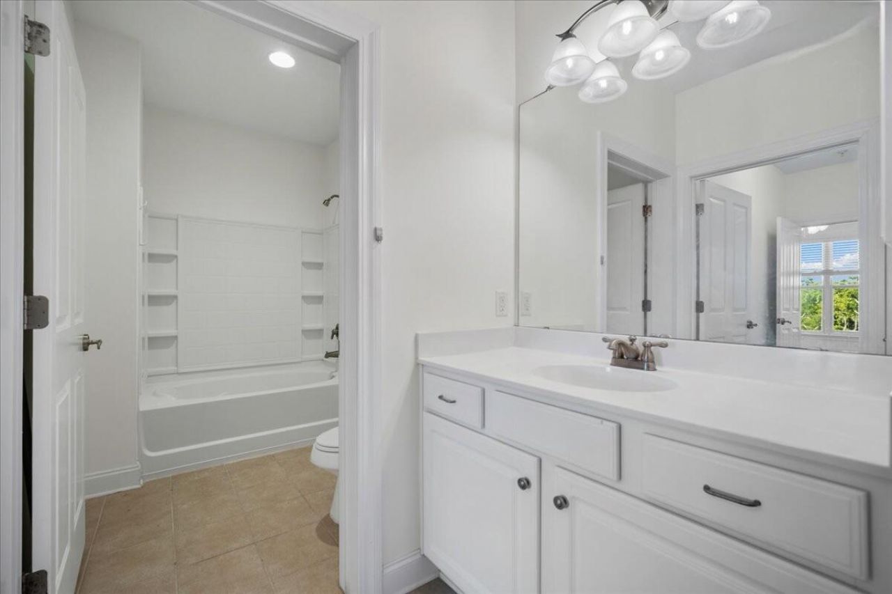 2244 Ashley Crossing Drive Photo 7