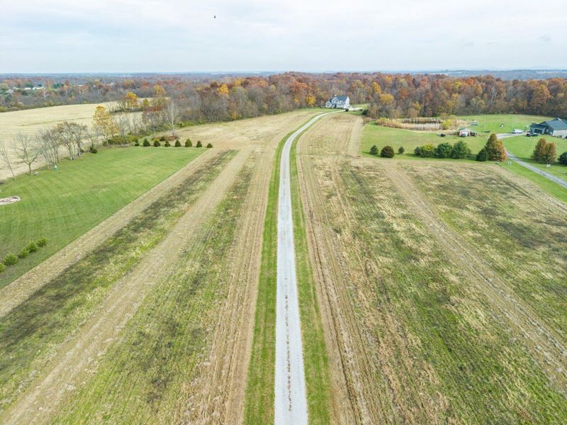 9161 Blackrabbit Road, Leesburg, OH 45135 Photo 3