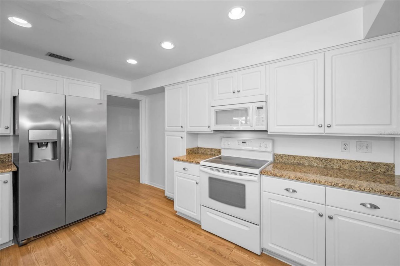 4 Hibiscus Road, Belleair, FL 33756 Photo