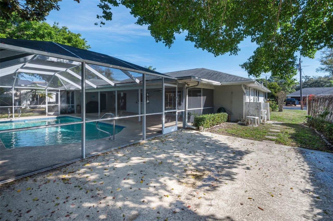 4 Hibiscus Road, Belleair, FL 33756 Photo