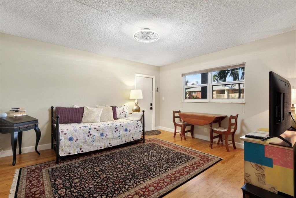 3050 NE 47th Court, Unit 205, Fort Lauderdale, FL 33308 Photo