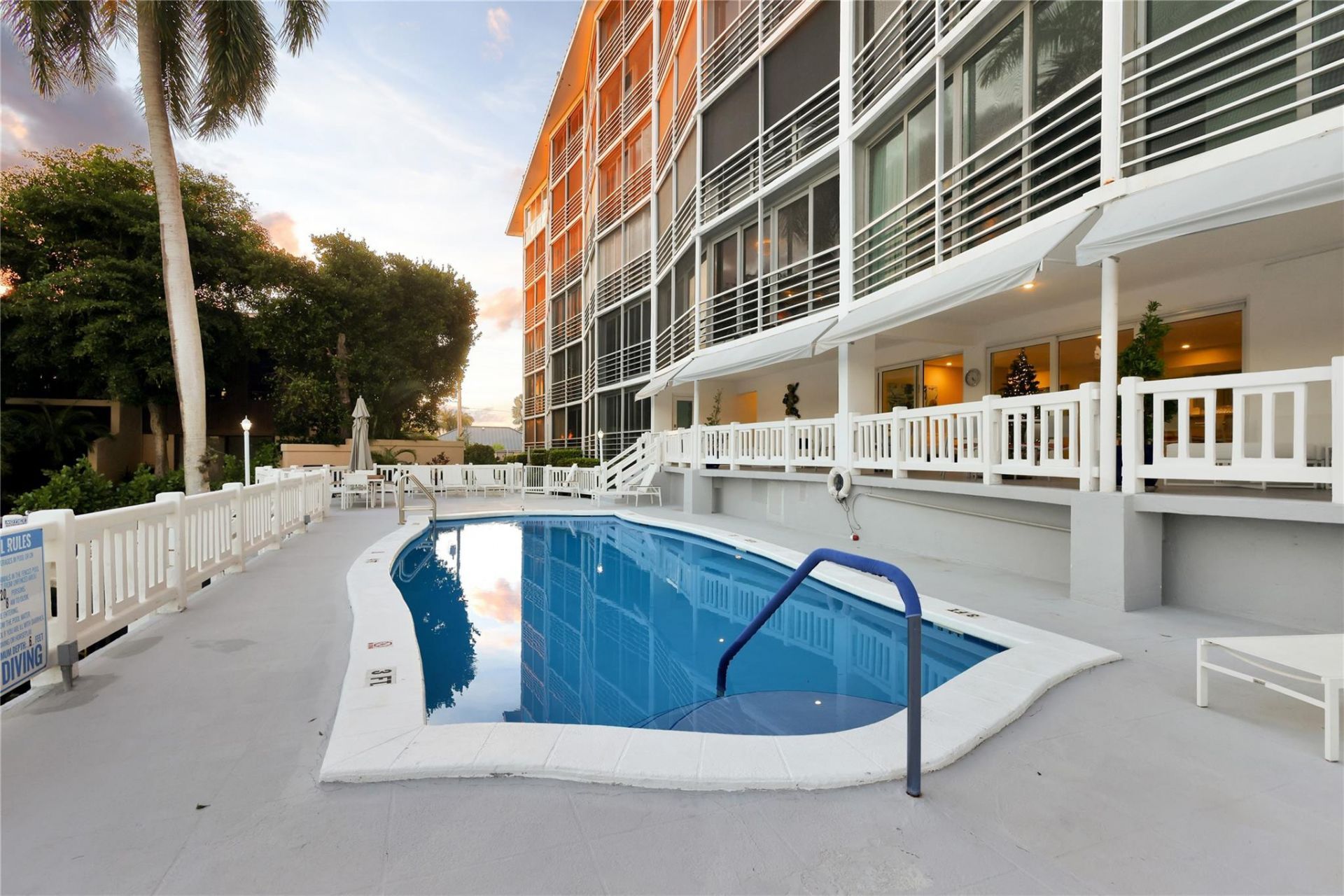 3050 NE 47th Court, Unit 205, Fort Lauderdale, FL 33308 Photo