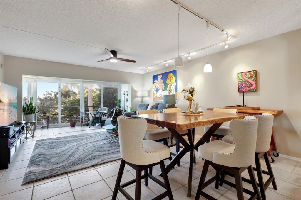 3050 NE 47th Court, Unit 205, Fort Lauderdale, FL 33308 Photo