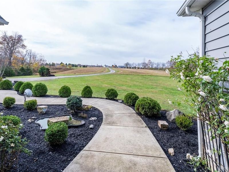 9161 Blackrabbit Road, Leesburg, OH 45135 Photo 24