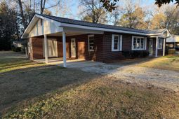 1101 Bennett Circle photo 4