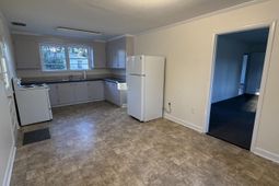 1101 Bennett Circle photo 4