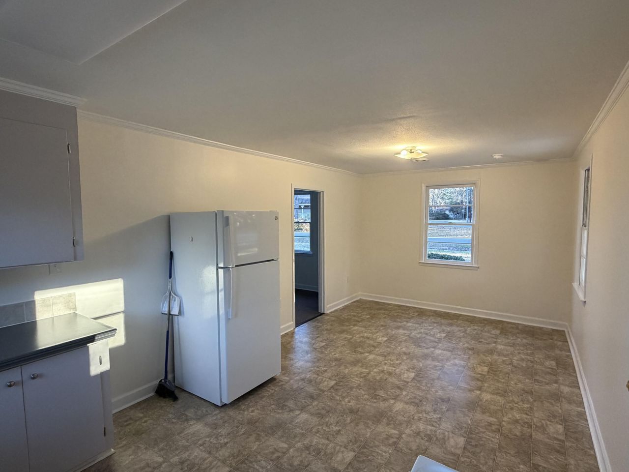 1101 Bennett Circle Photo 5