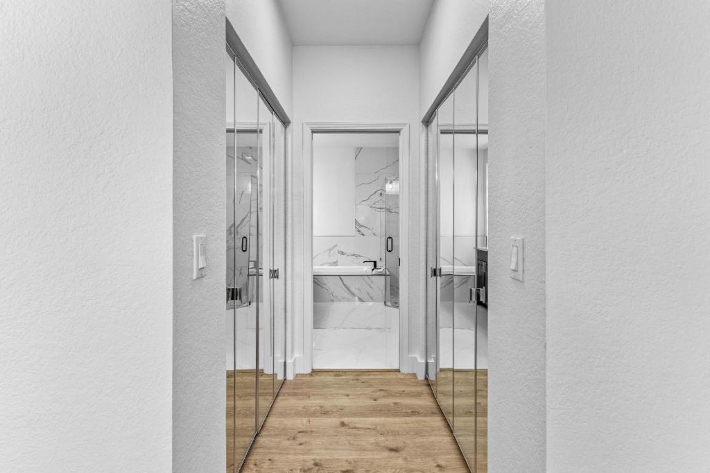 853 Gazetta Way, West Palm Beach, FL 33413 Photo