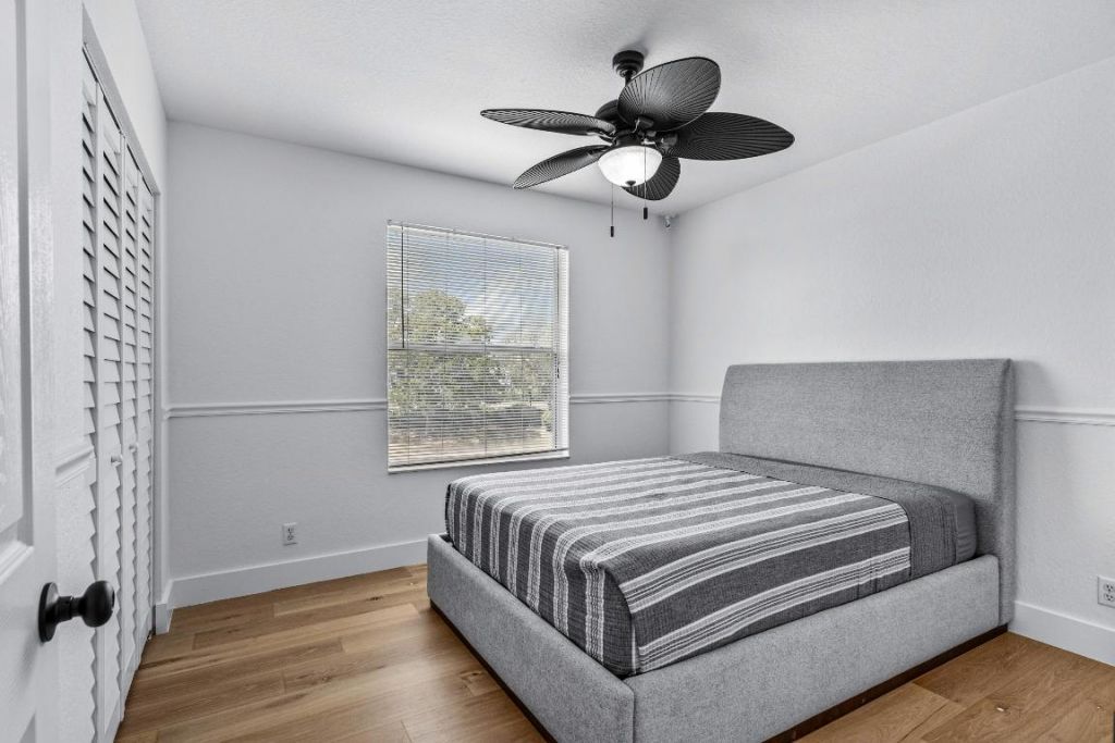 853 Gazetta Way, West Palm Beach, FL 33413 Photo