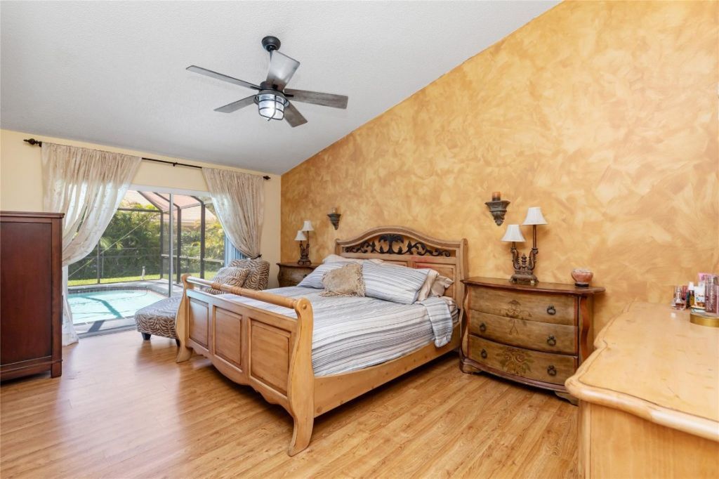 9910 NW 53rd Ct, Coral Springs, FL 33076 Photo