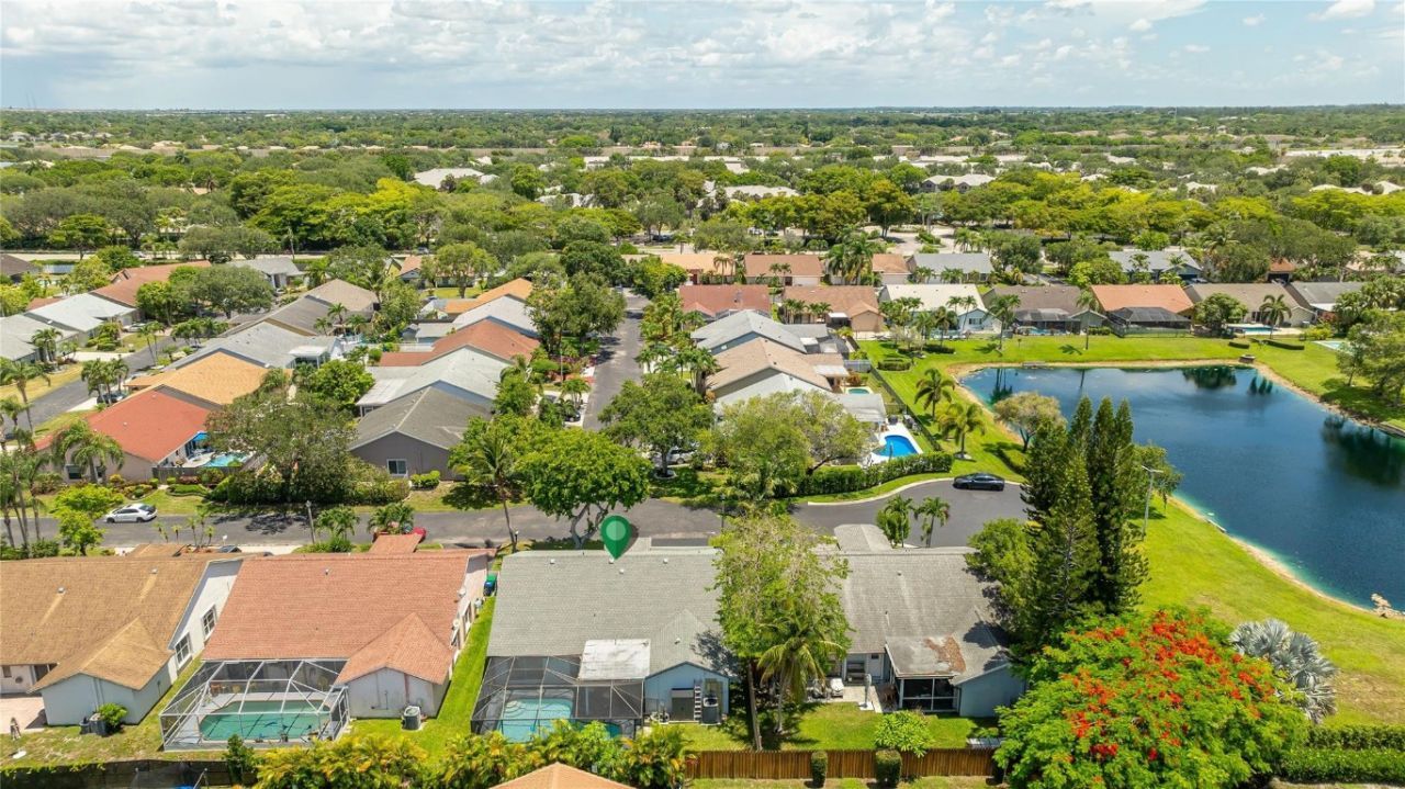 9910 NW 53rd Ct, Coral Springs, FL 33076 Photo