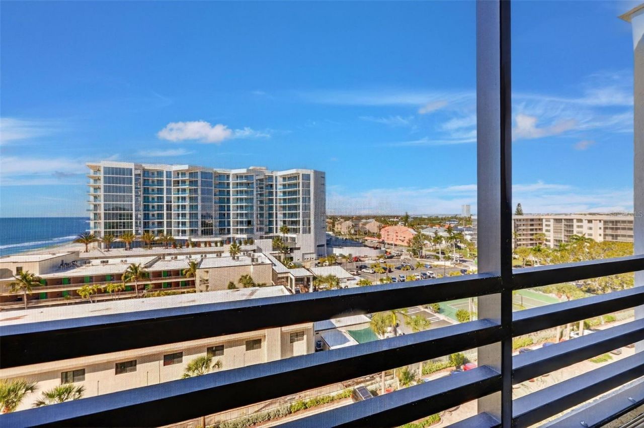 1102 Benjamin Franklin Drive, Unit PH 809, Sarasota, FL 34236 Photo