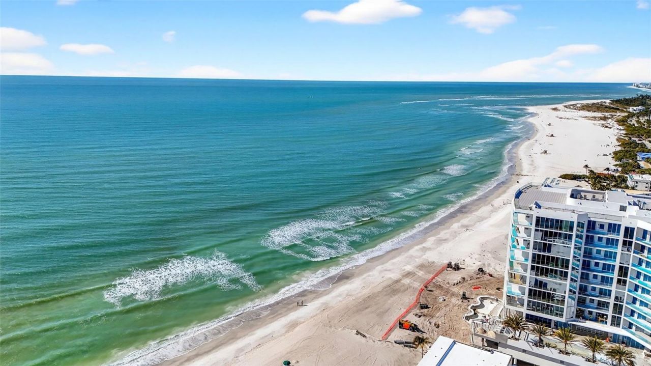 1102 Benjamin Franklin Drive, Unit PH 809, Sarasota, FL 34236 Photo