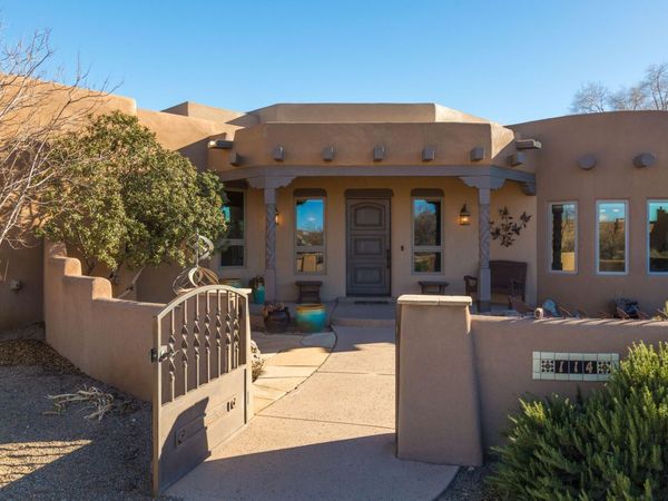 114 Veronica Court, Corrales, NM 87048