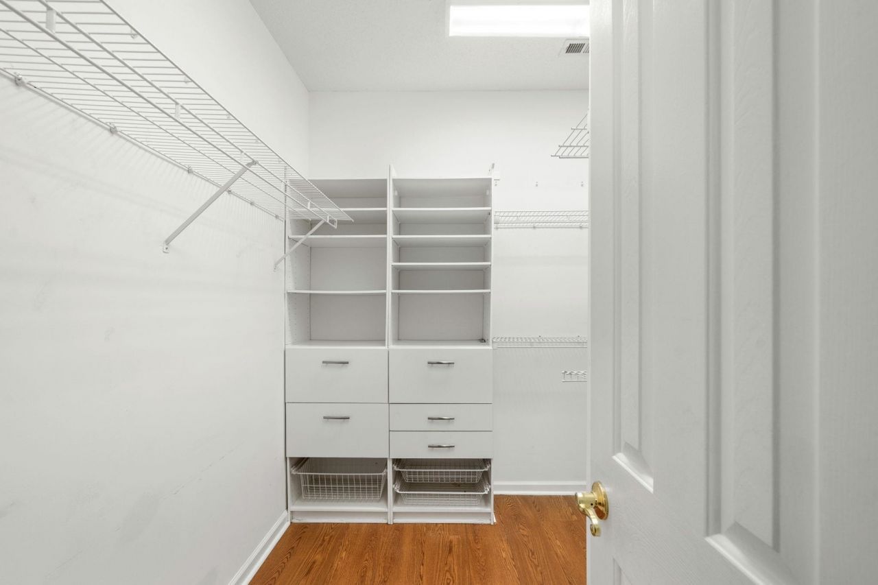 2948 Midiron Ct. Photo 33