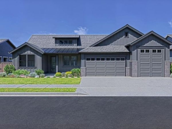 1319 NW Ochoa Drive, Bend, OR 97703
