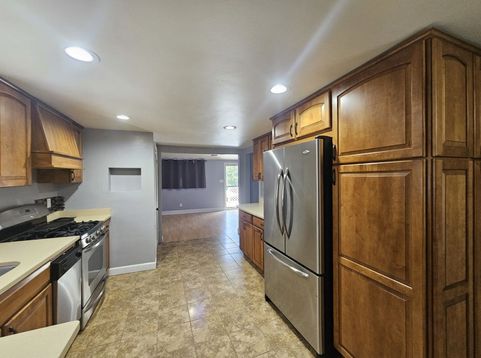 Main Photo