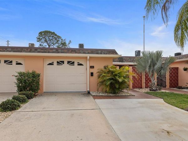 146 BOCA CIEGA POINT BLVD BOULEVARD S, Unit 146, ST PETERSBURG, FL 33708